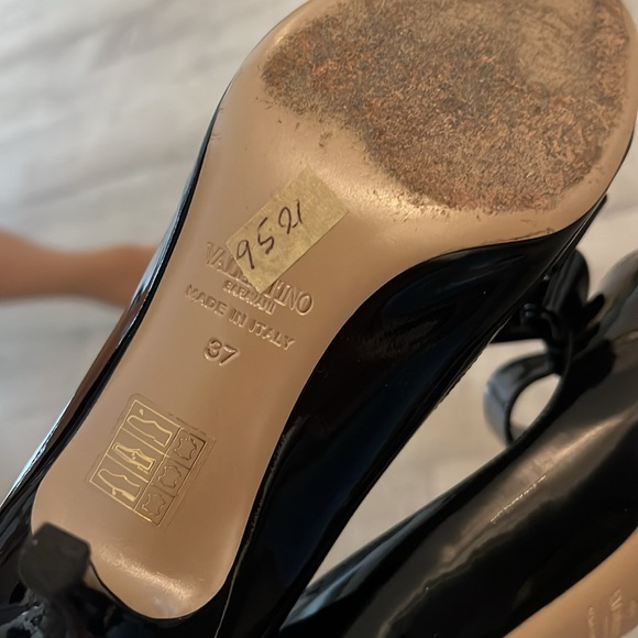 Valentino Size 37 - Picture 5 of 6